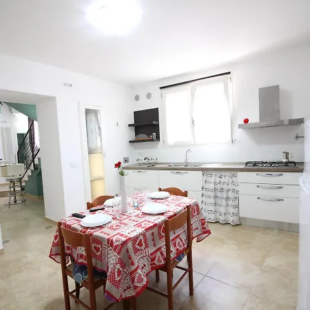 Dom wakacyjny Casa Rossa *