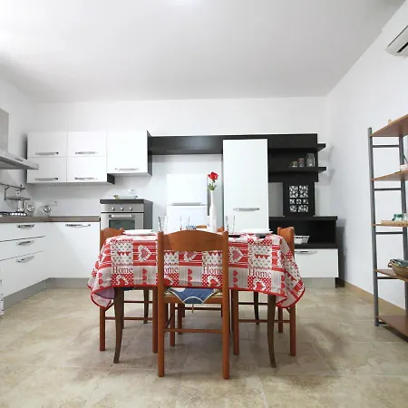 Dom wakacyjny Casa Rossa Salve